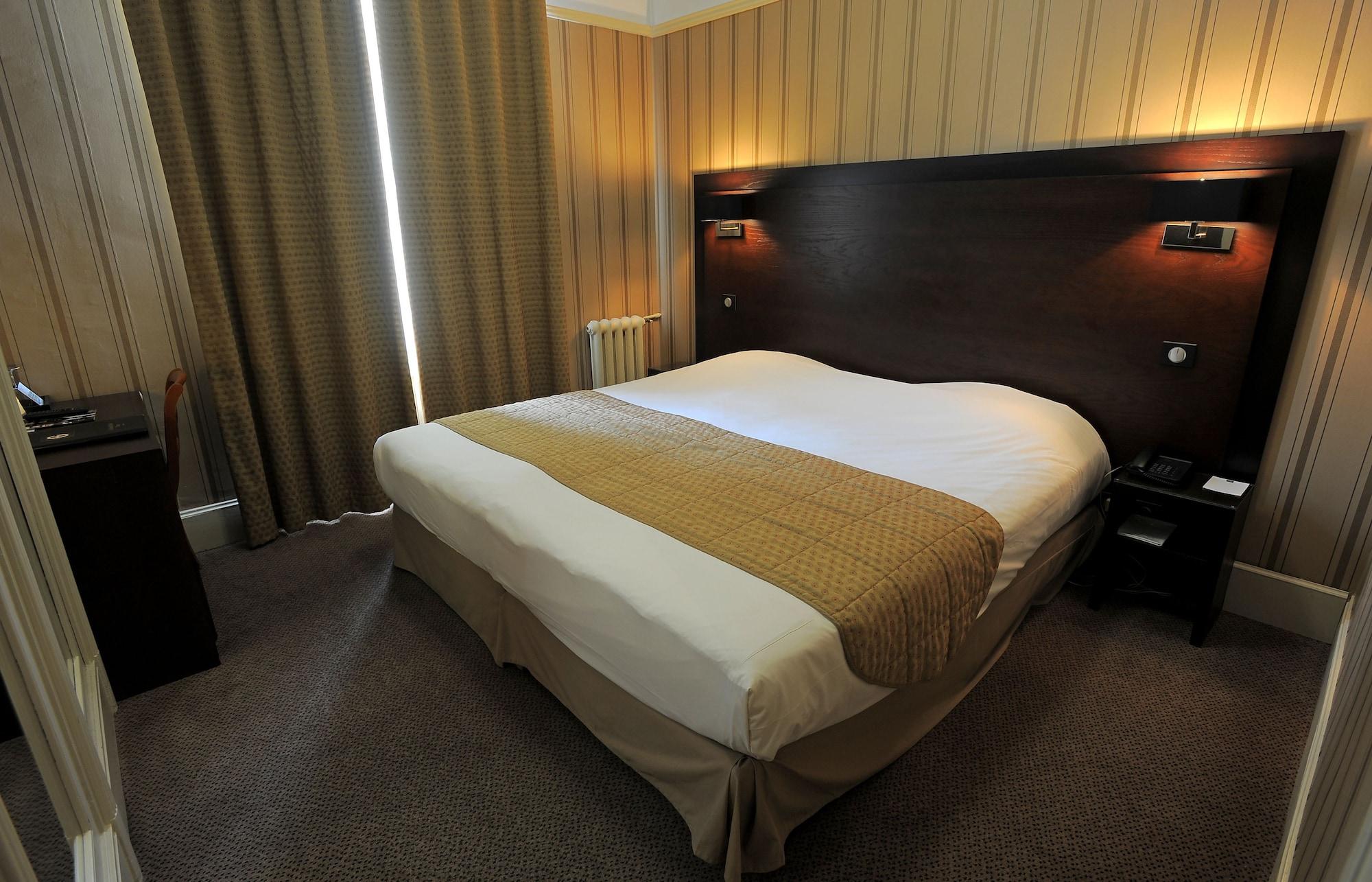 เลอ กร็อง โฮเทล ตูร์ Hotel ภายนอก รูปภาพ