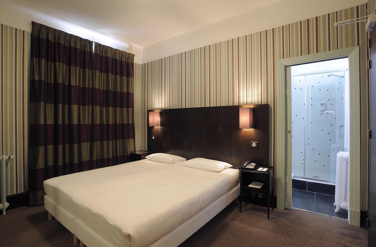 เลอ กร็อง โฮเทล ตูร์ Hotel ภายนอก รูปภาพ